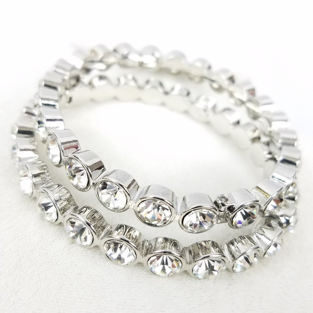 PRIMIER silver plated rhodium bangle bracelet - Picture 3 of 8